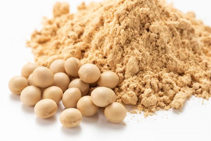 استفاده از کنجاله سویا در پرورش طیور
